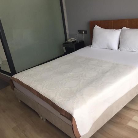 Mersin Expert Otel Kültér fotó